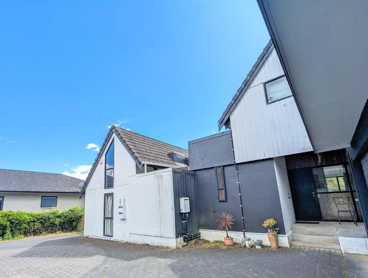Rotorua Redwood Retreat Villa Ngoại thất bức ảnh